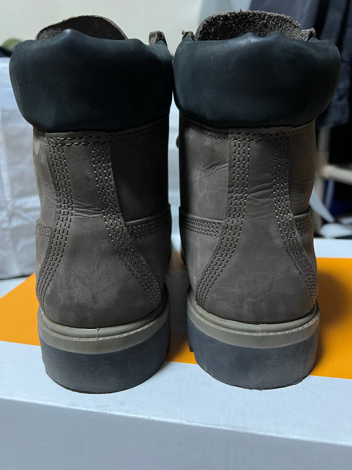 [8.5, 265] 팀버랜드 6인치 프리미엄 부츠 브라운 워커 상품이미지4