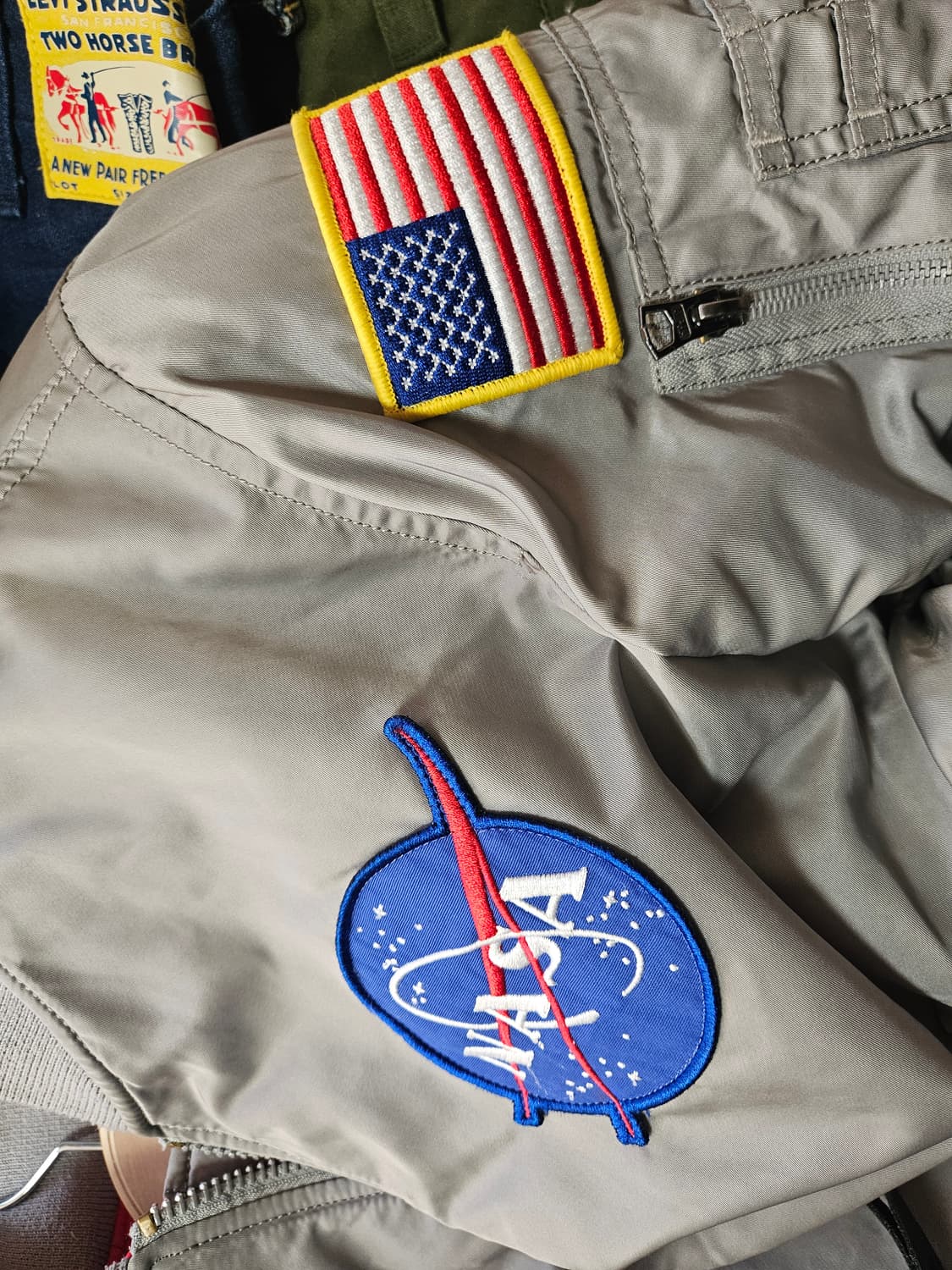 알파인더스트리 ma-1 아폴로 패치 M 사이즈 항공점퍼 상품이미지4