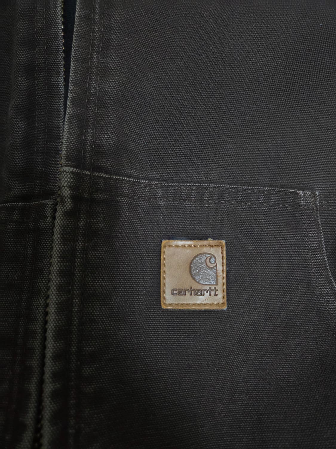 칼하트 j130 dkb XL 상품이미지4