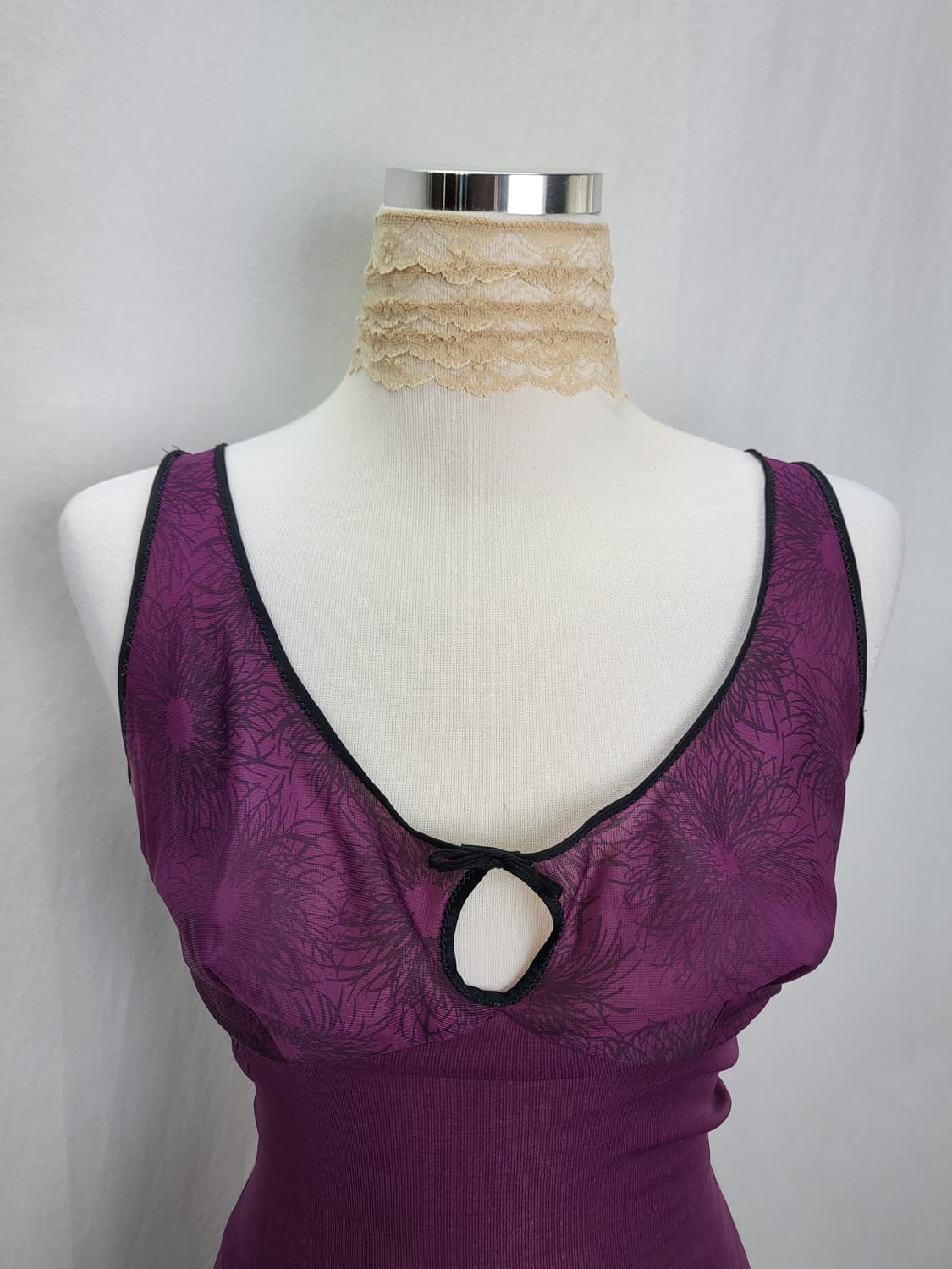 B급 빈티지 딥 퍼플 트임 리본 슬리브리스 나시 탑 상품이미지3