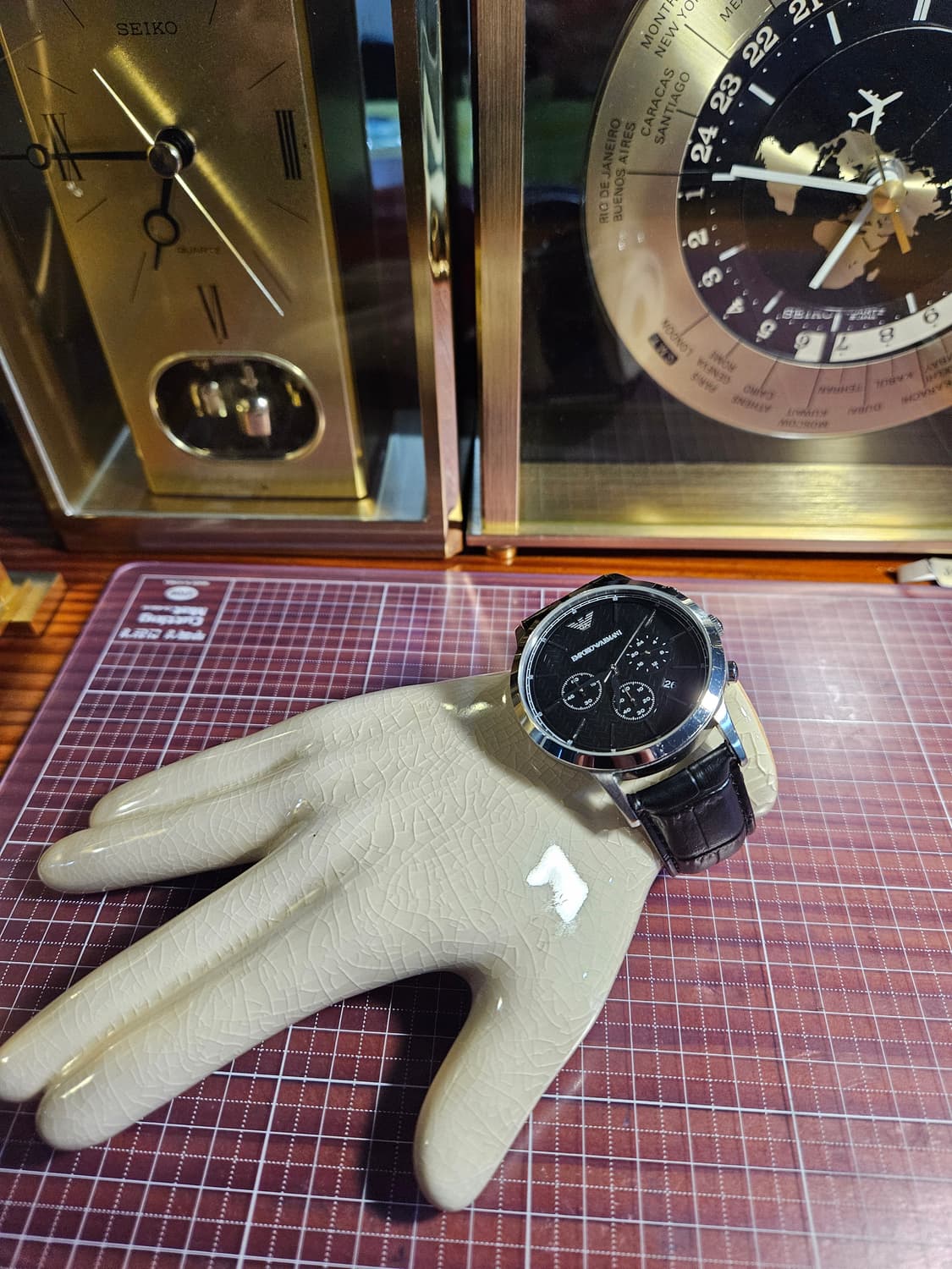 엠포리오 알마니 가죽 쿼츠 시계 상품이미지2