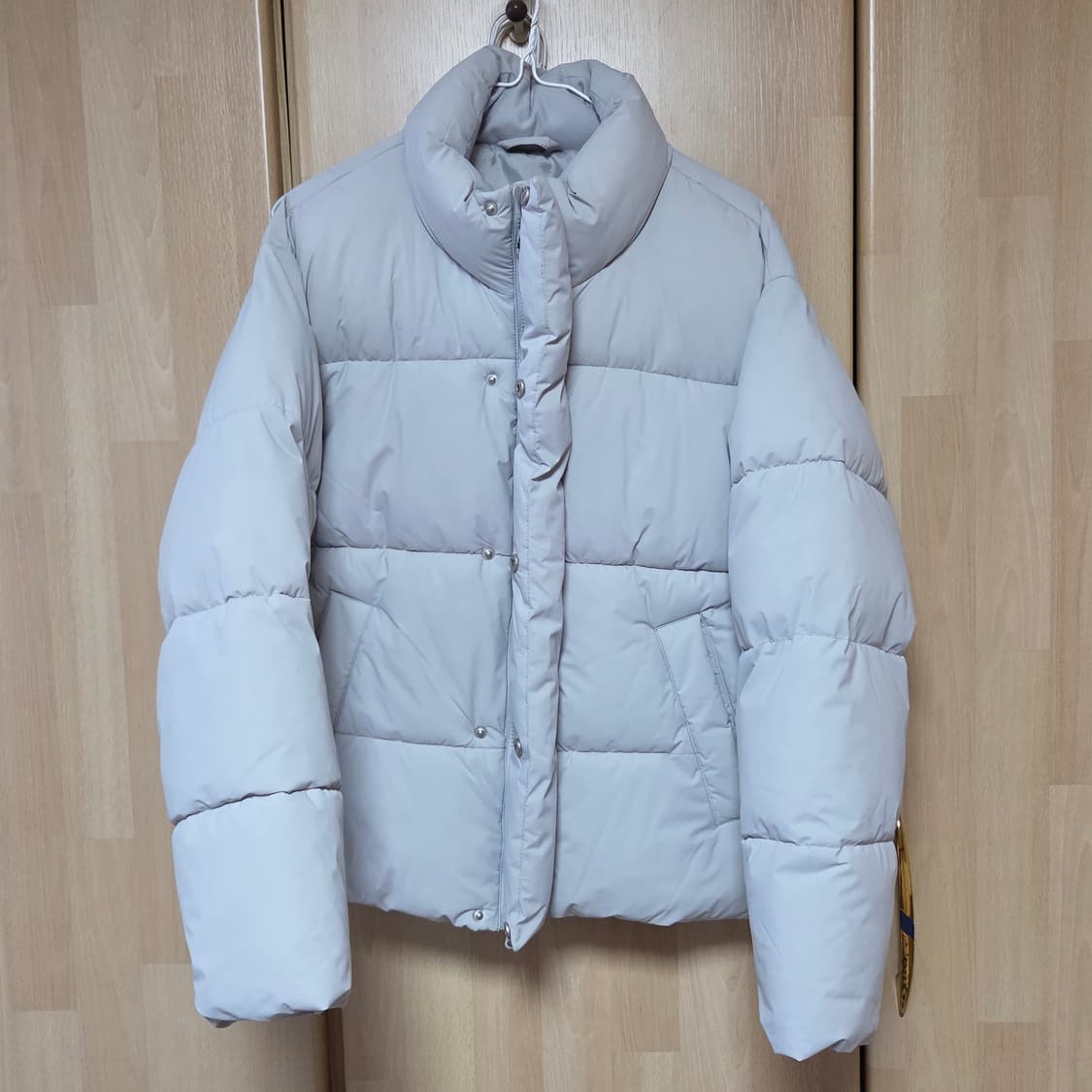 [새상품] 스파오 베이직 푸퍼 라이트 그레이 S 상품이미지1