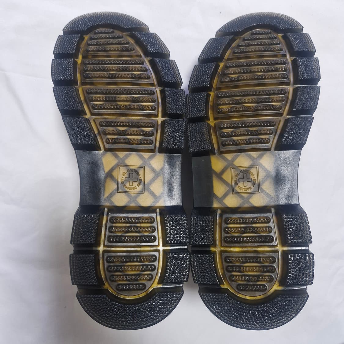 닥터마틴 리더 엑스트라 터프 블랙 구두 운동화 스니커즈 상품이미지8