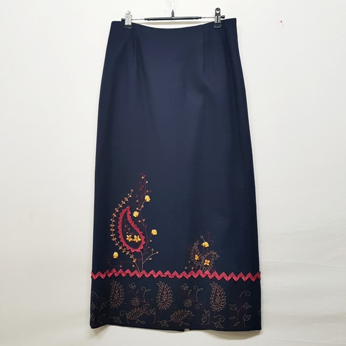 [새상품] LAURA ASHLEY 모직 스커트 네이비 상품이미지1