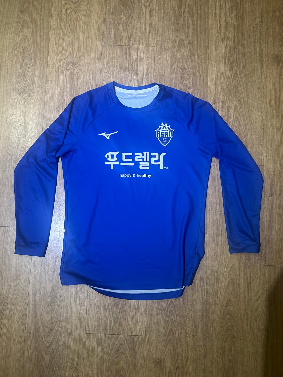 충남아산 프로 축구팀 긴팔 훈련복 사이즈 m  상품이미지1