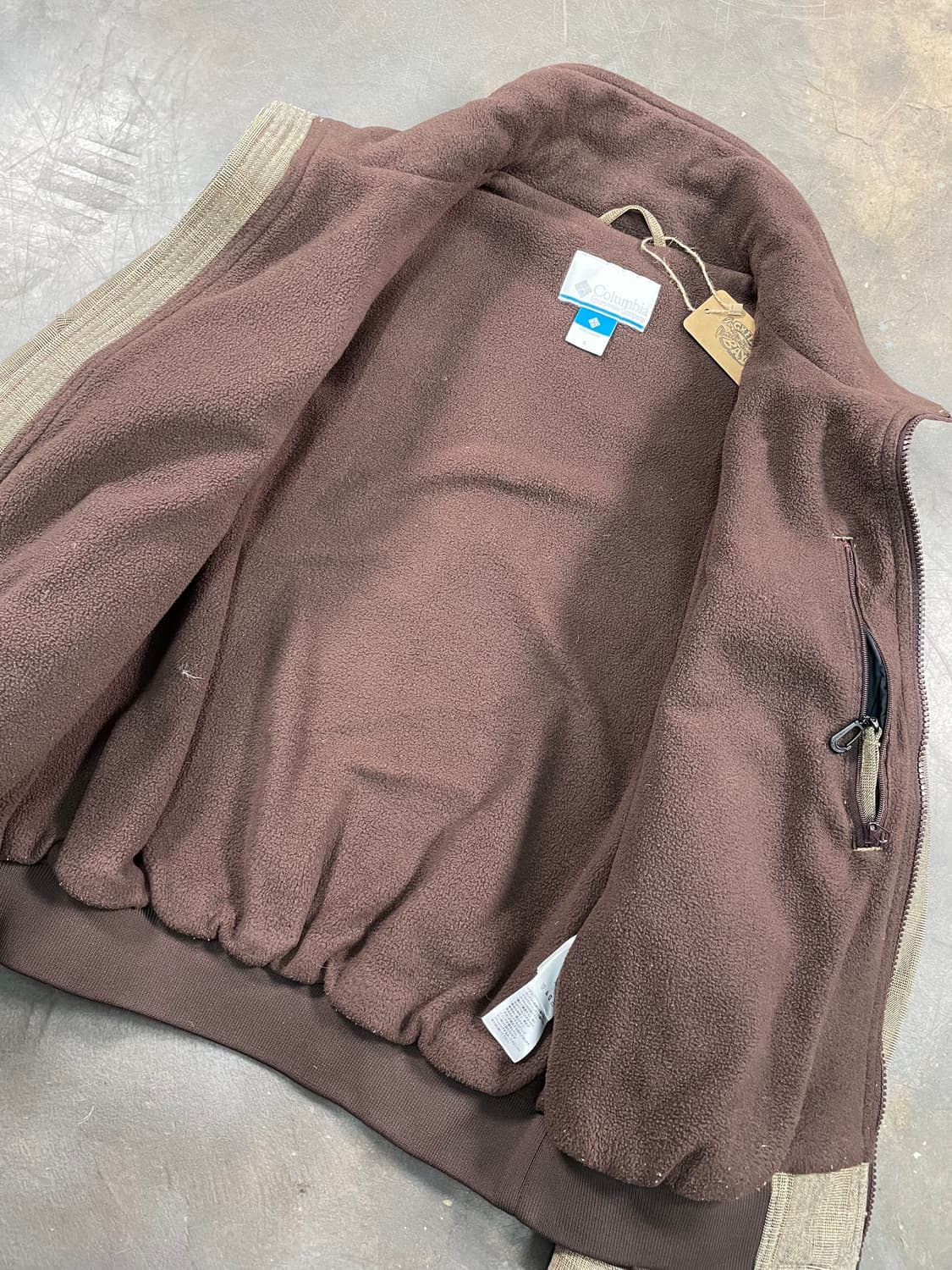 컬럼비아 글렌 체크 봄버 자켓 상품이미지3