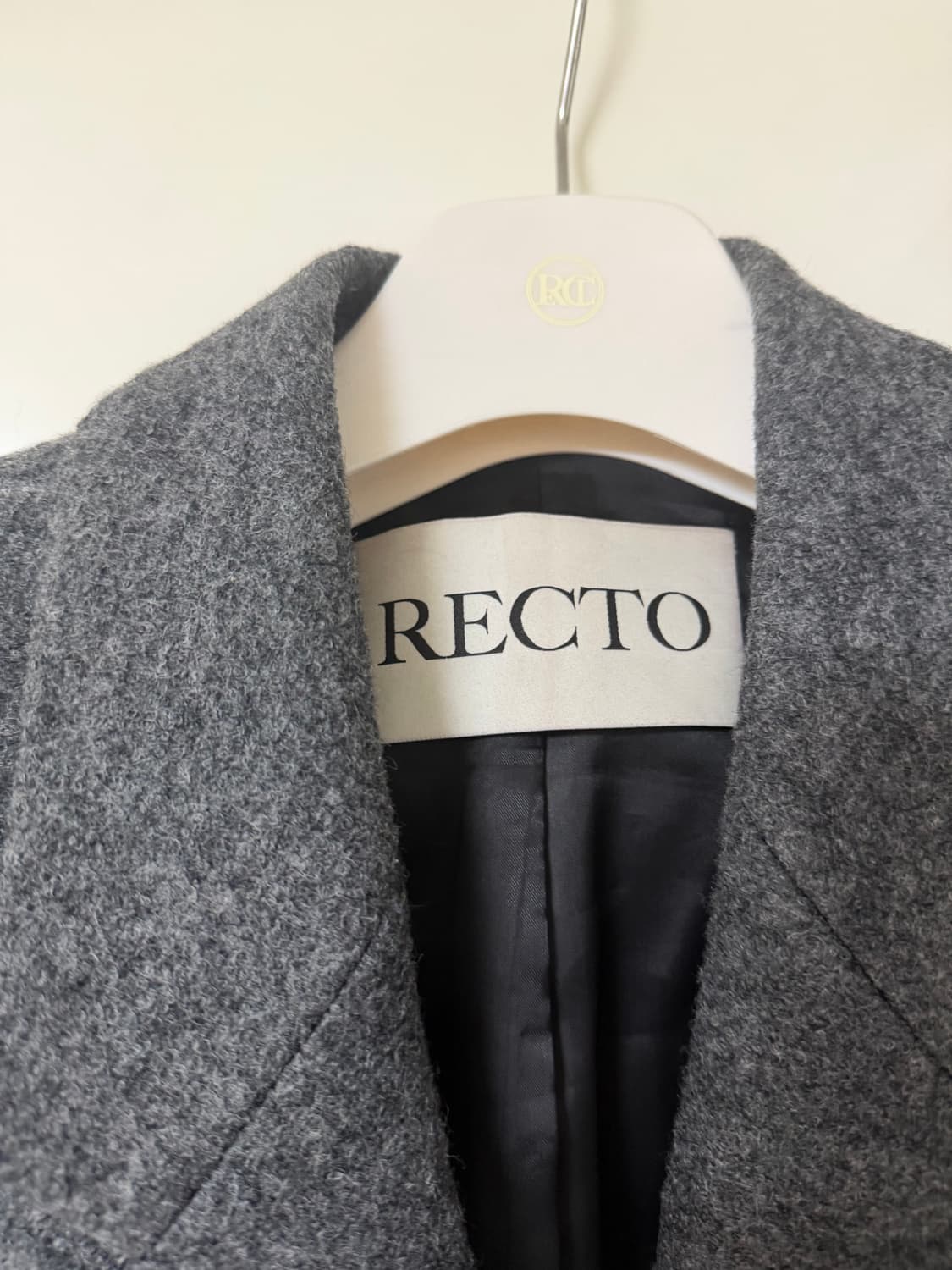 렉토 버진 울 싱글 자켓 판매합니다 상품이미지3