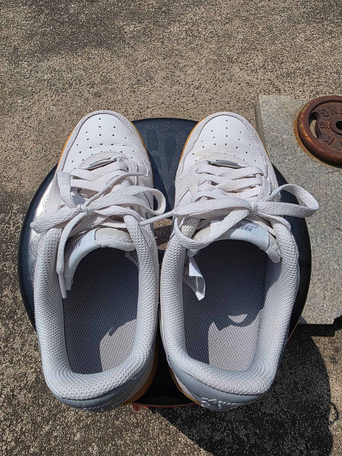 나이키 에어포스1 07 LV8 팬텀 라이트 스모키그레이 250 껌솔 상태 상품이미지3