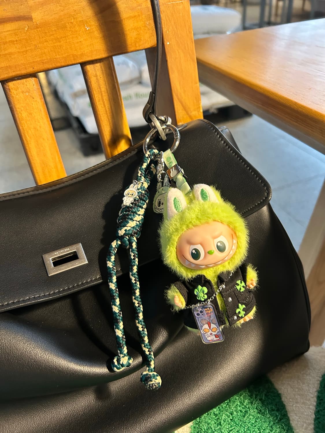 🐰미니라부부 내 마음속 비밀번호”V”커스텀키링 상품이미지5