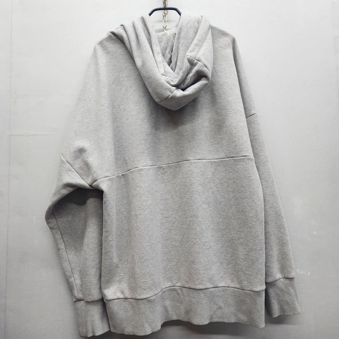 엄브로 빅로고 후드티 XL(XL) 상품이미지4