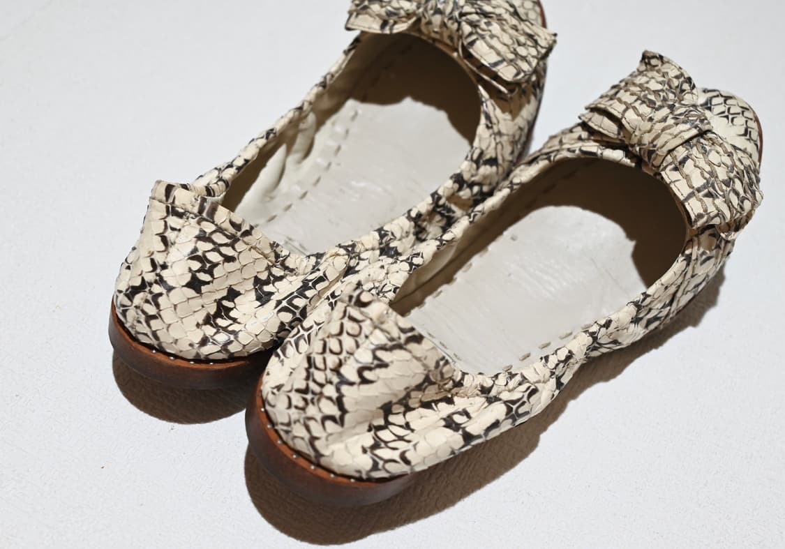 miu miu 2000s python flat shoes 상품이미지5