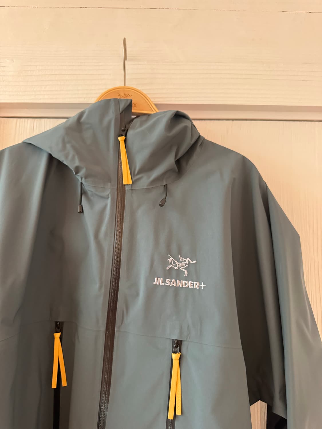 아크테릭스X질샌더 L SIZE 상품이미지6