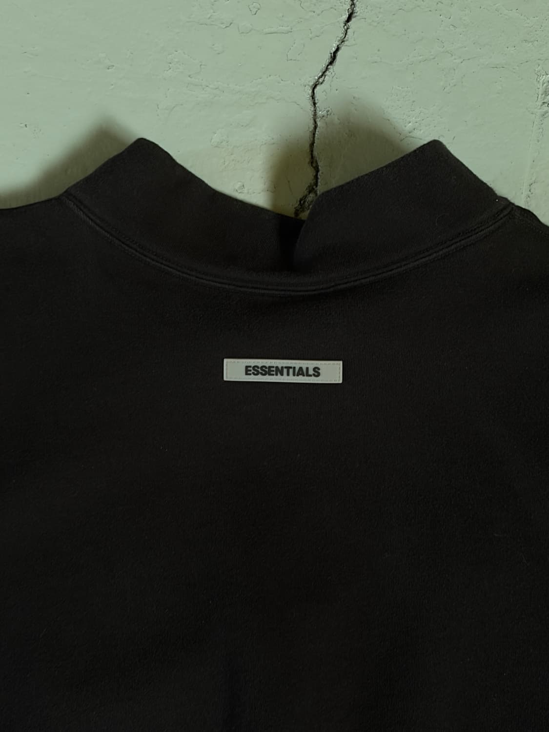 (Fear of God) 피어오브갓 에센셜 블랙 반폴라 스웻셔츠 상품이미지6