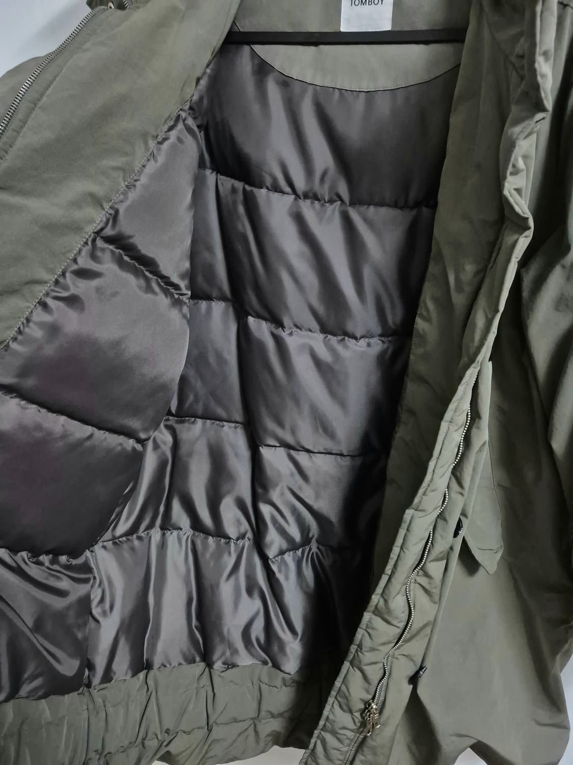 studio tomboy 후드 롱다운패딩 코트 카키 상품이미지4