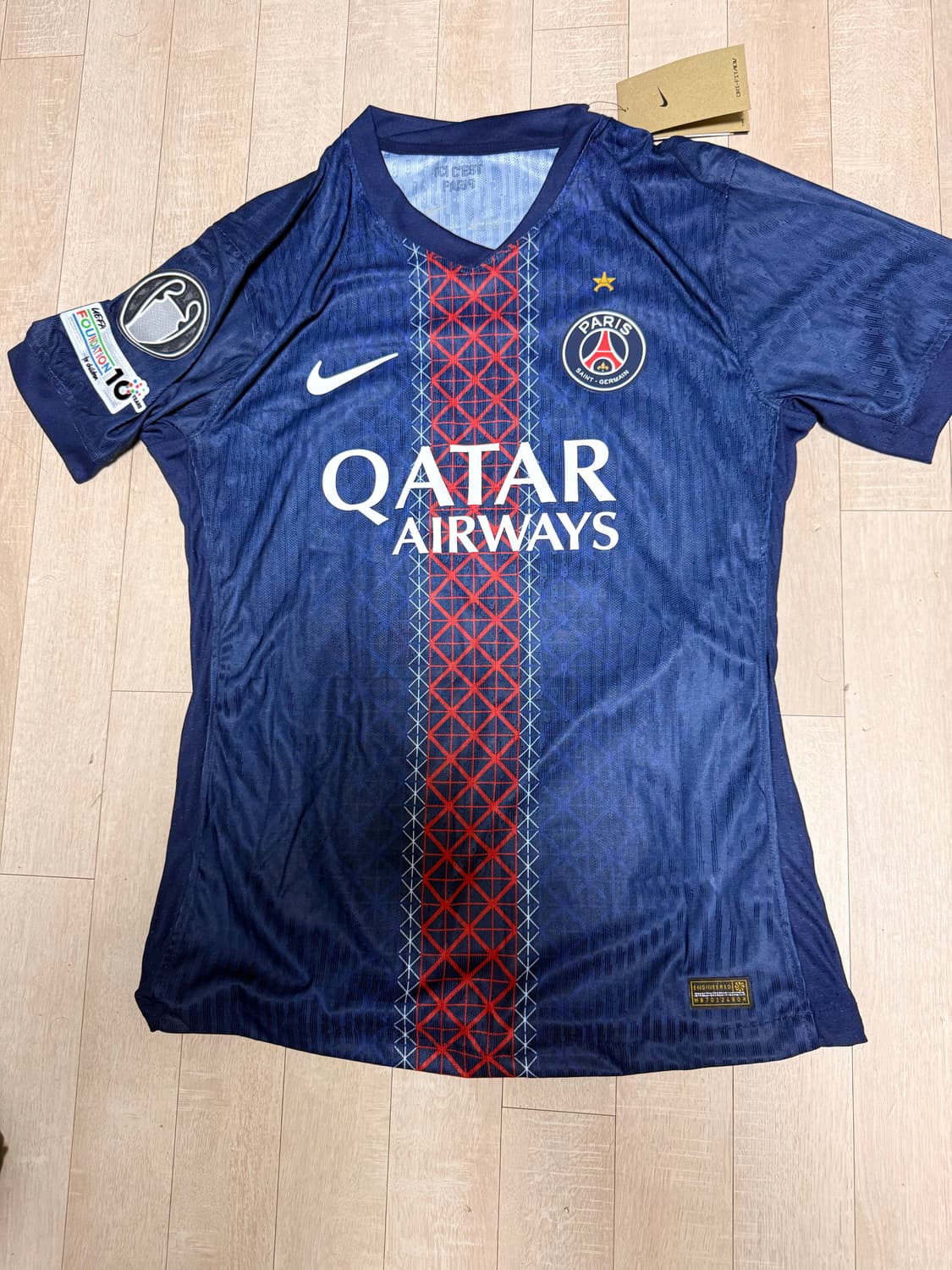 PSG 25-26 어센틱 유니폼 x 위켄드 콜라보 L 상품이미지2