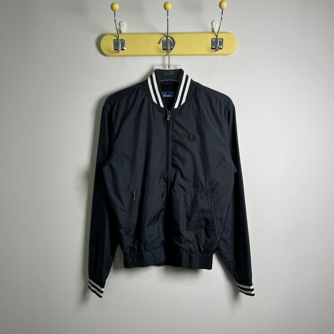 프레드페리 블랙 바람막이 블루종 자켓 XS 상품이미지1