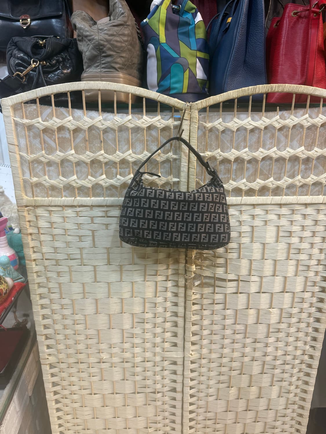 정품 펜디 주카 미니 토트백 팝니다 상품이미지1