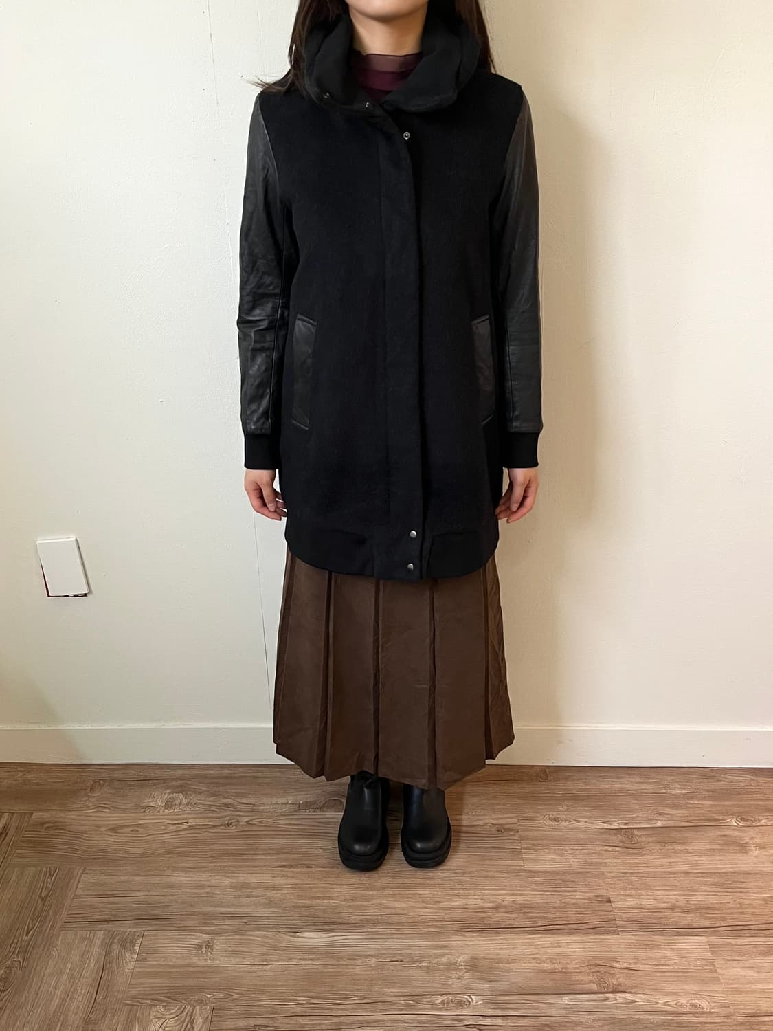 Gabardine K.T 셔링카라 램스킨 코트  상품이미지6