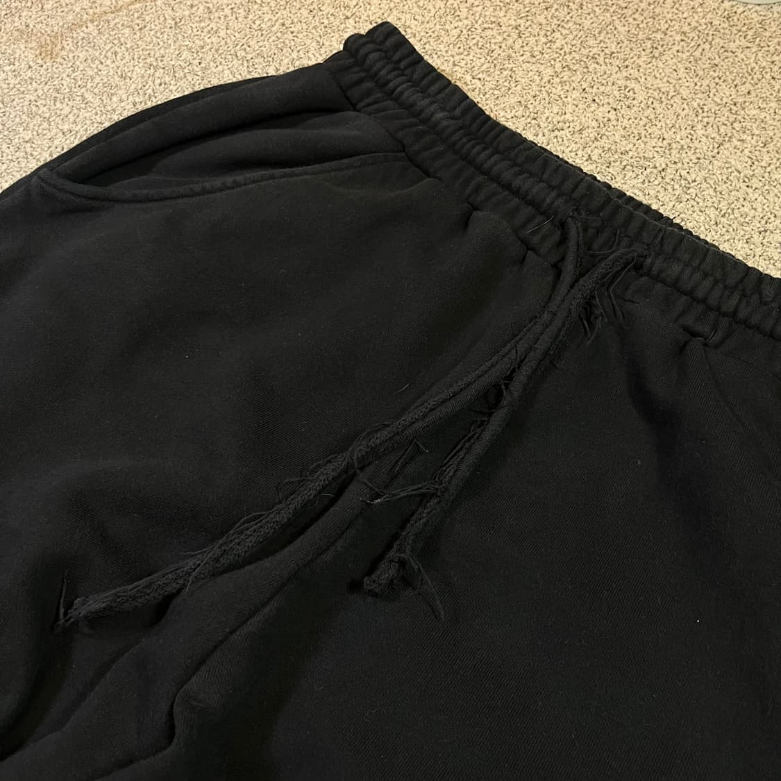 마뗑킴 피그먼트 로고 스웻 팬츠 상품이미지3