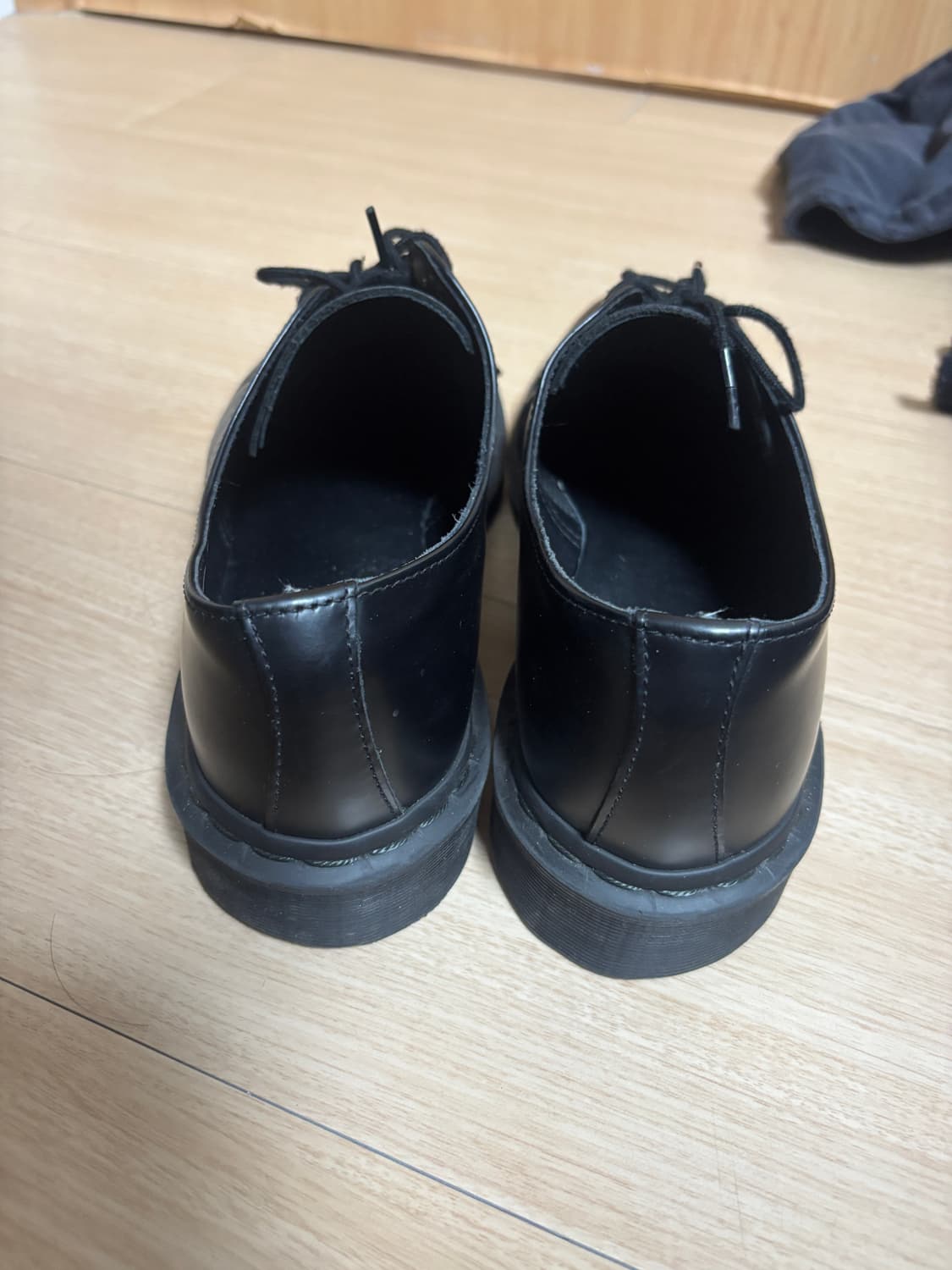 닥터마틴 1461 모노 270 상품이미지2