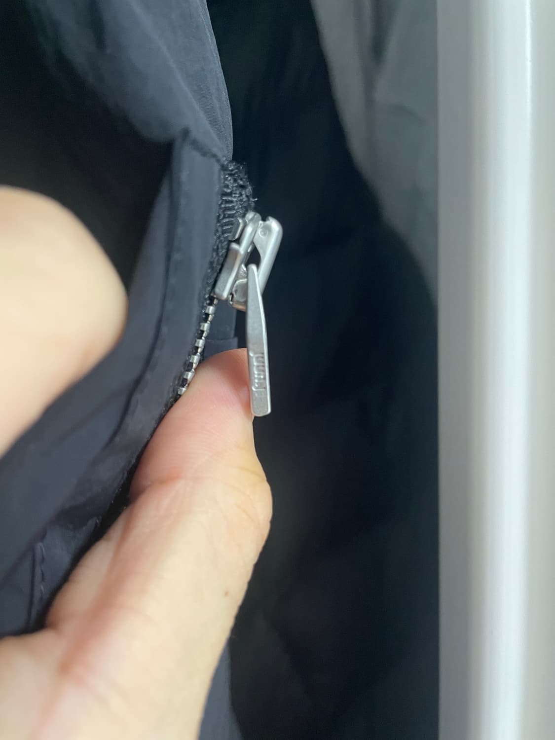 준지 23FW MA-1 나일론 후드집업 블랙 L 상품이미지8