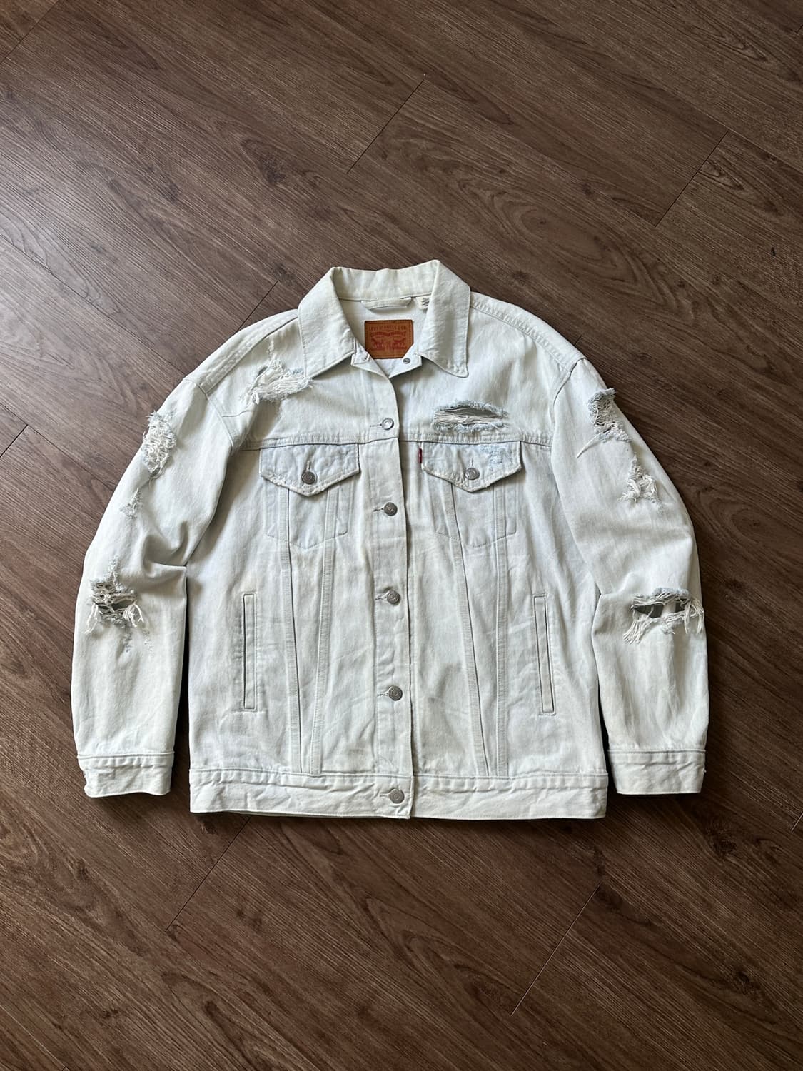 Levi's 디스트레스 퓨어 화이트 트러커 자켓 상품이미지6