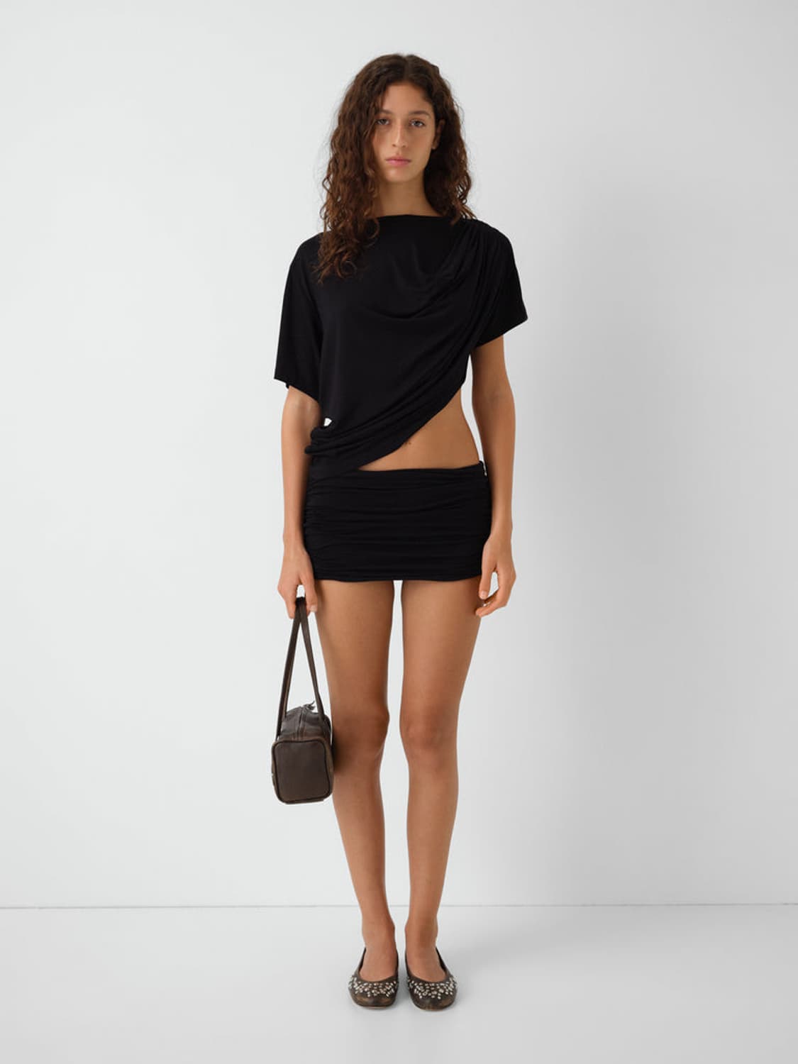 [S,M]기마구아스 Daria 드레이프 탑/블랙 상품이미지8