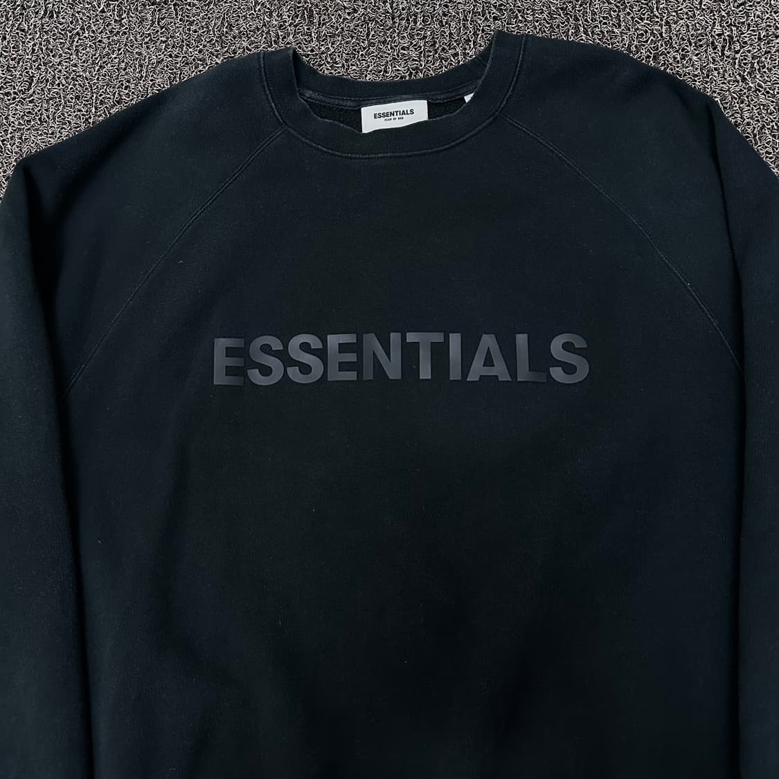 에센셜 기모 맨투맨 블랙 L 상품이미지2