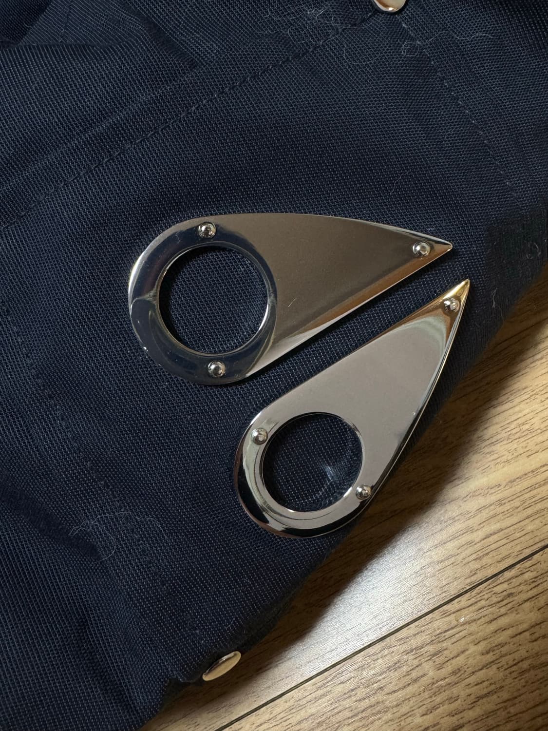 무스너클 스틸링 패딩 네이비 새제품 상품이미지2