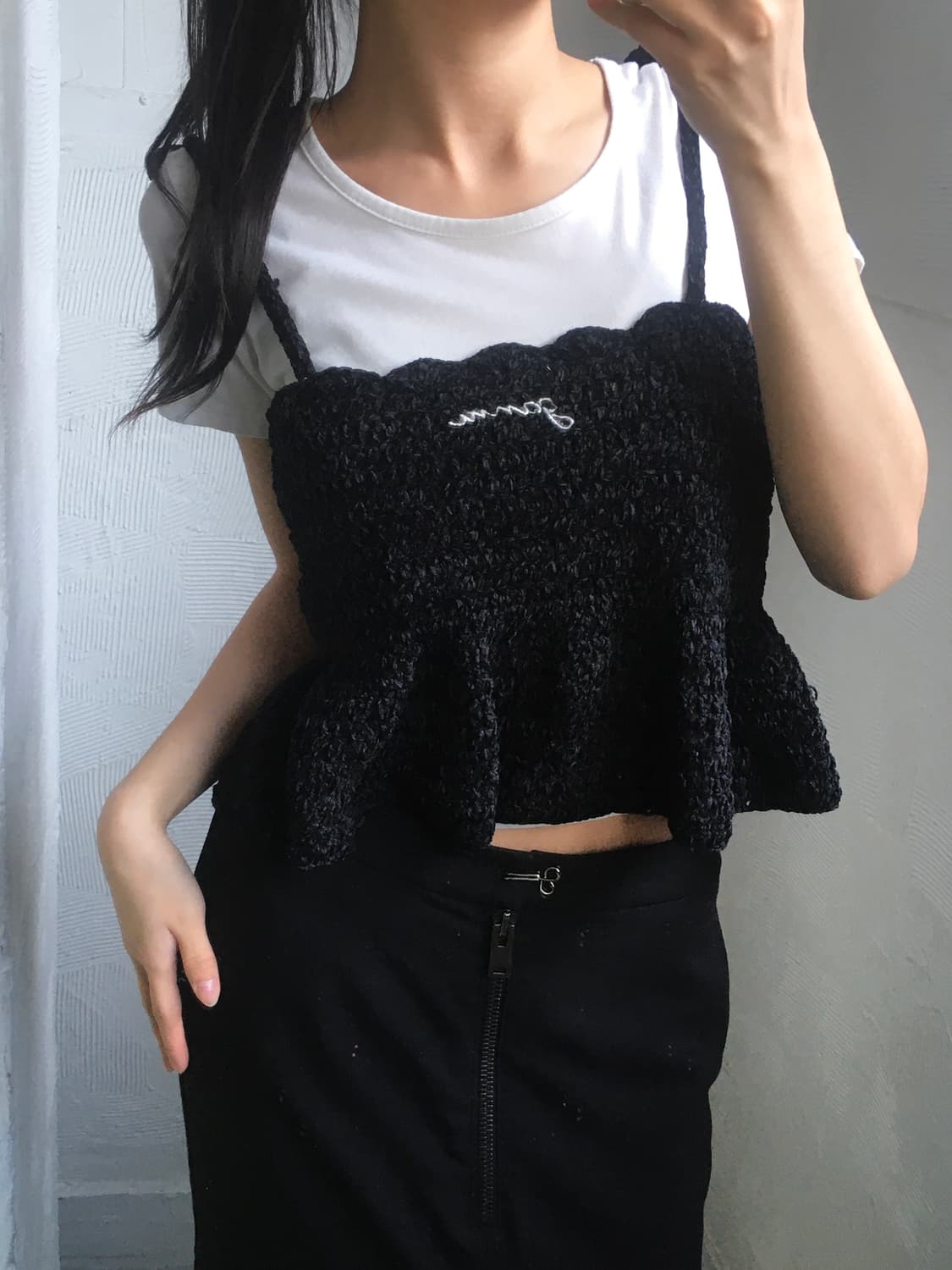 GANNI 가니 블랙 벨벳 크로쉐 스트랩 탑 상품이미지1