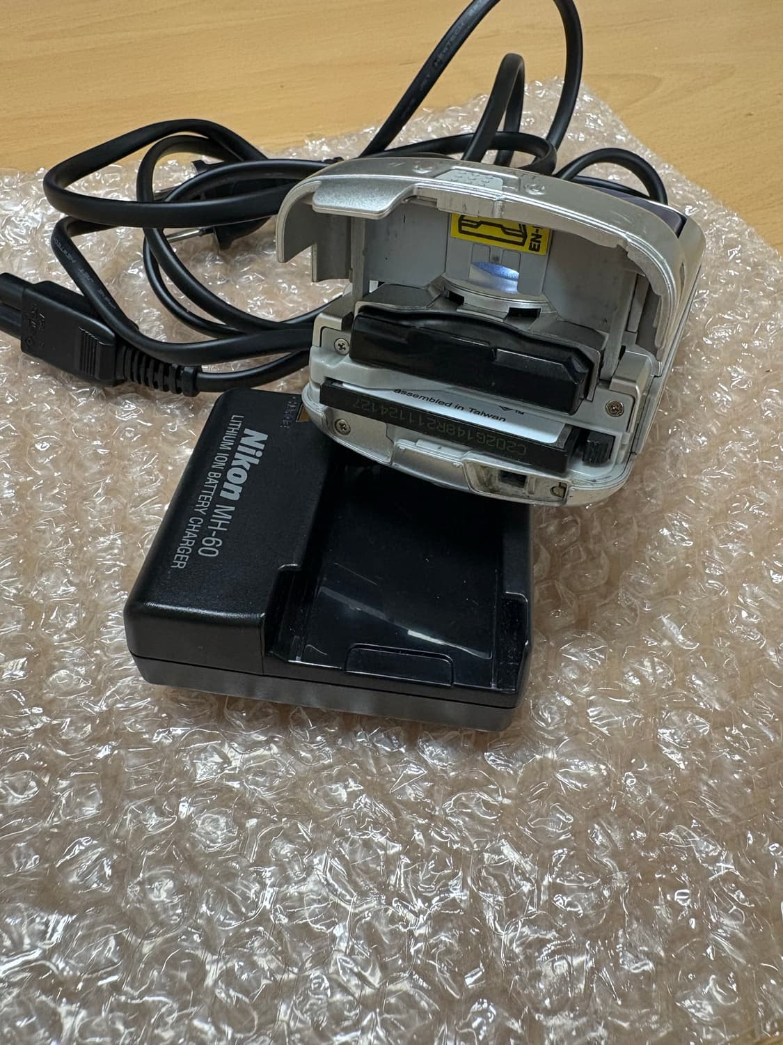 니콘 쿨픽스 2500 디지털카메라 상품이미지4