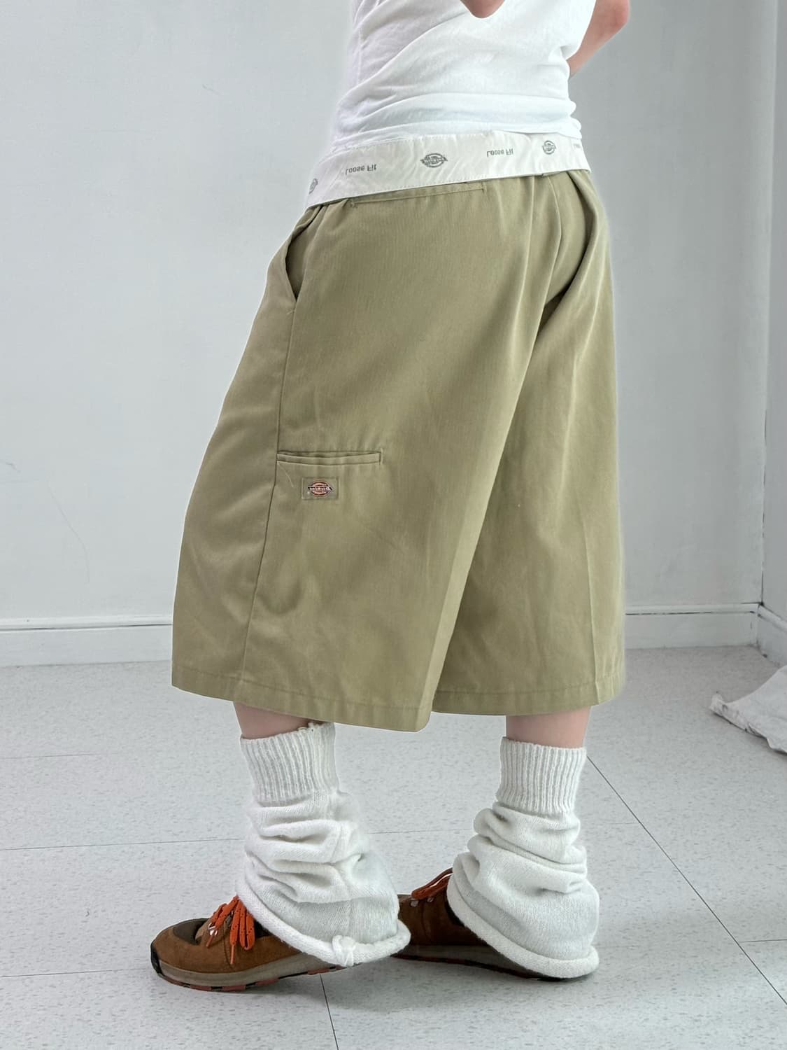 디키즈 베이지 버뮤다 팬츠 상품이미지3