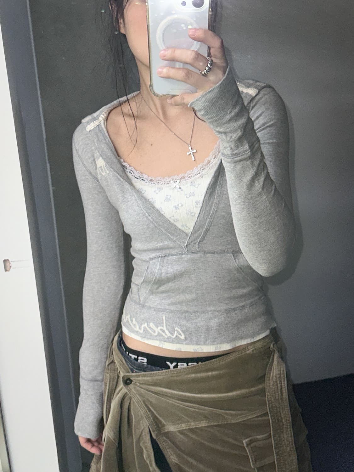 abercrombie gray cotton crop top 상품이미지3