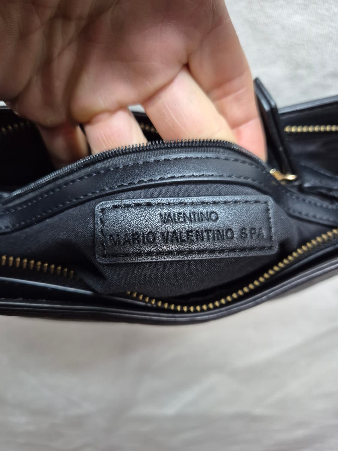 마리오 발렌티노 호보백 상품이미지4