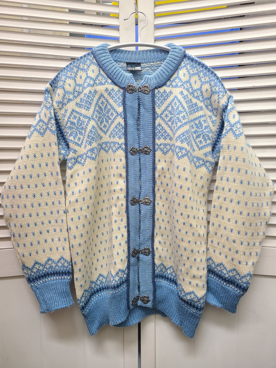 데일오브노르웨이 노르딕 니트 가디건 상품이미지1