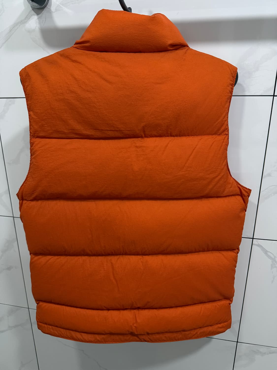 단톤 패딩조끼 상품이미지5