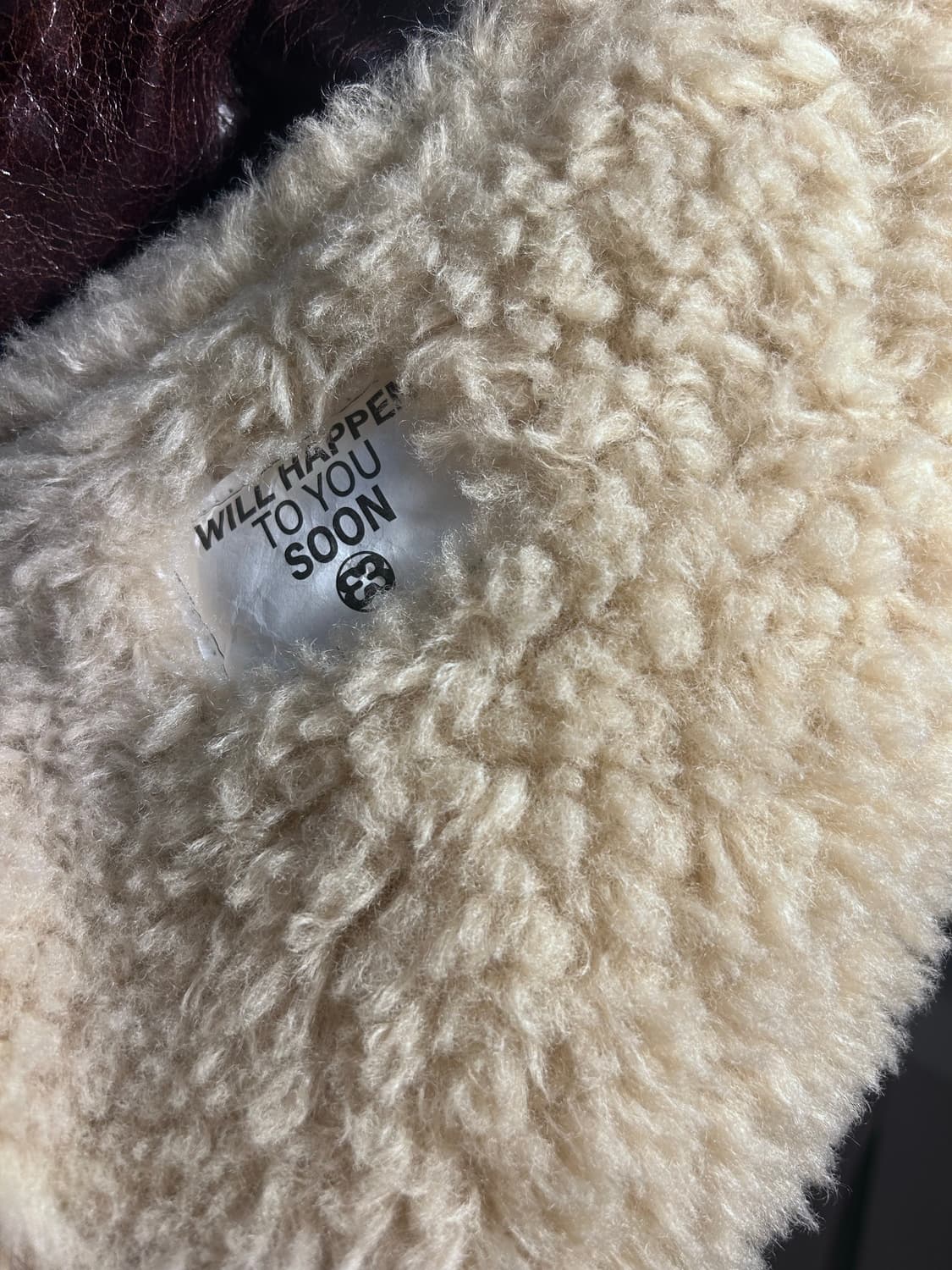 엔오르 LEATHER COLORED FUR JACKET - BEIGE 상품이미지6