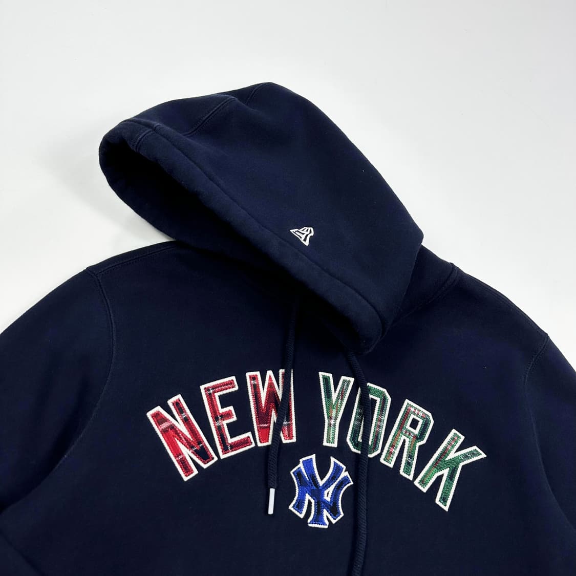 뉴에라 뉴욕양키스 네이비 후드티 (S) 상품이미지3