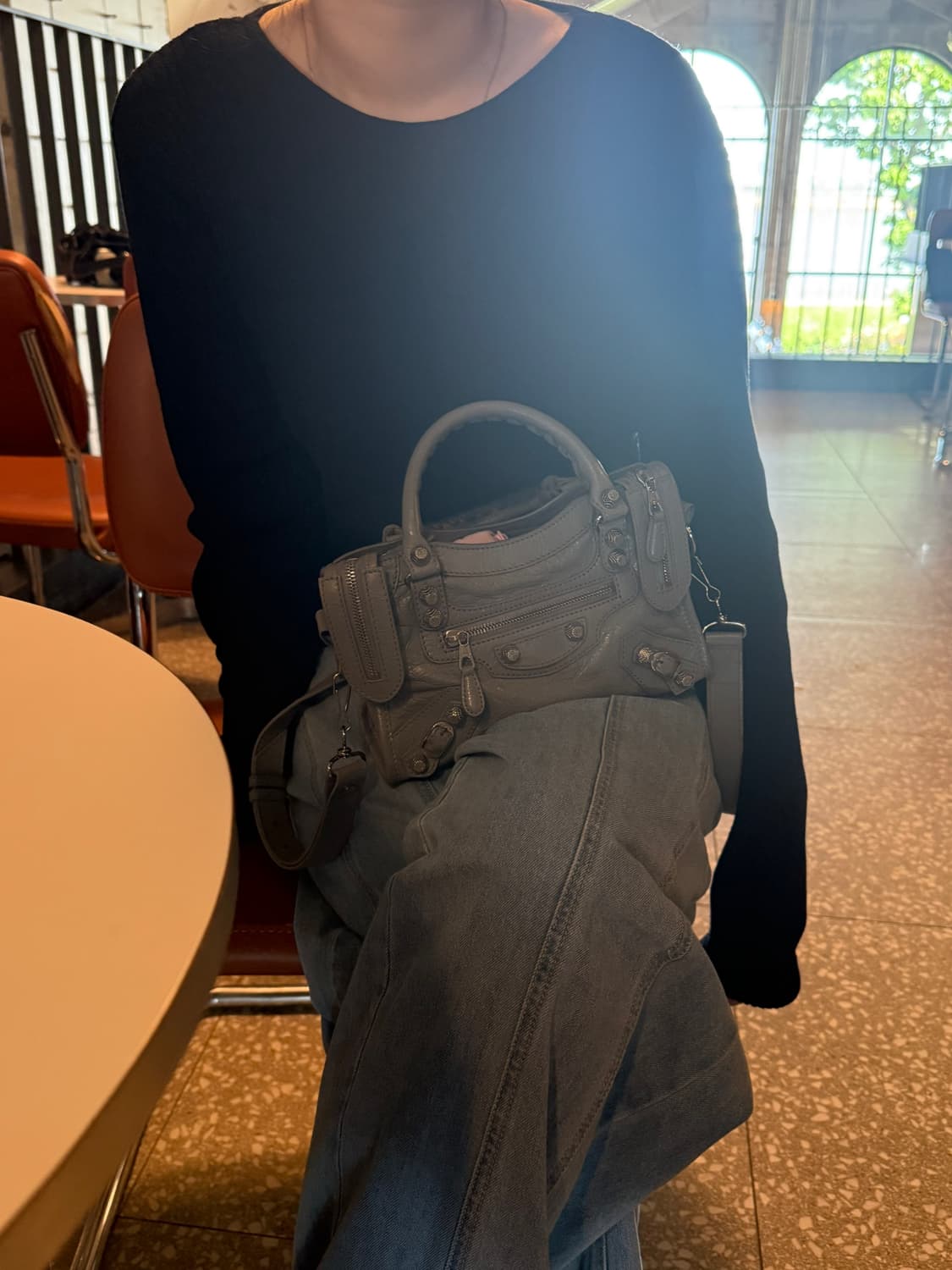 발렌시아가 자이언트 모터백 미니 그레이 상품이미지2