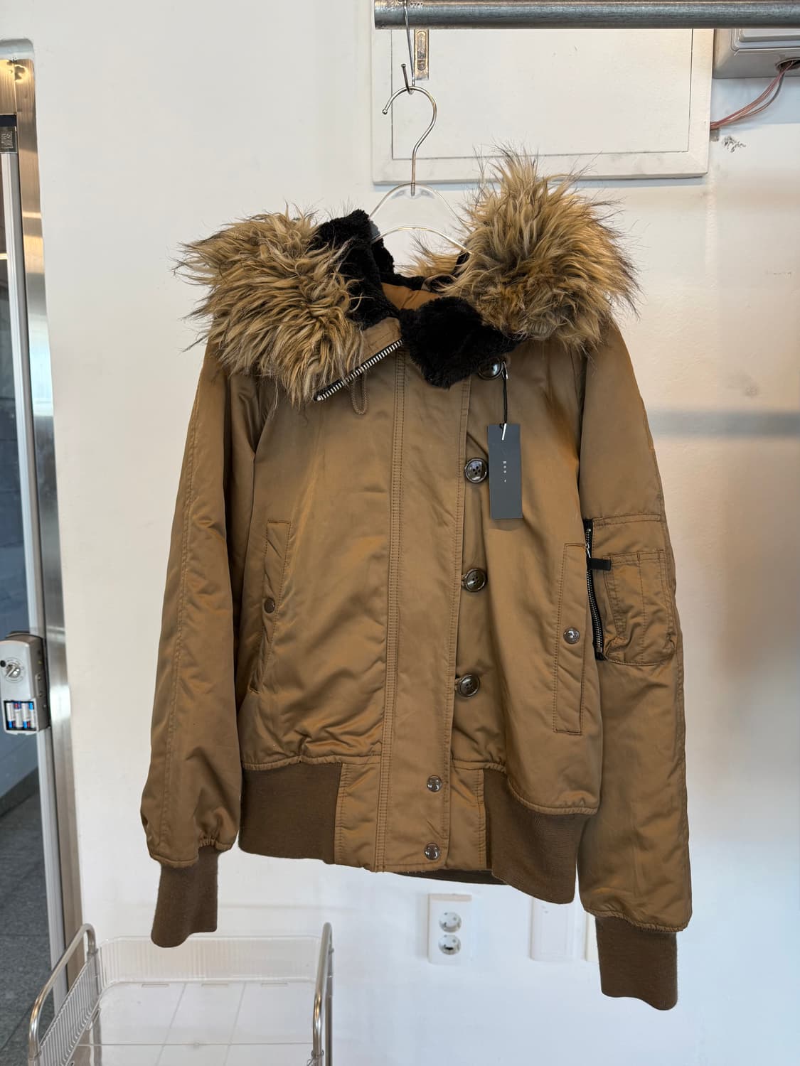 GAP camel bomber jacket  상품이미지1