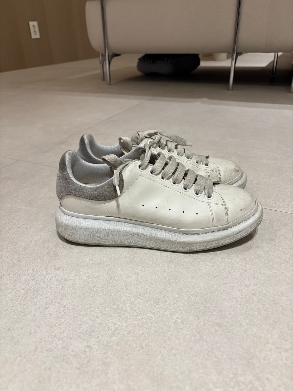 알렉산더맥퀸 오버솔 270 상품이미지1