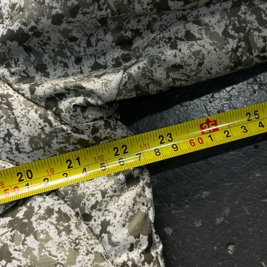 100 블랙야크 카모 경량패딩 상품이미지5