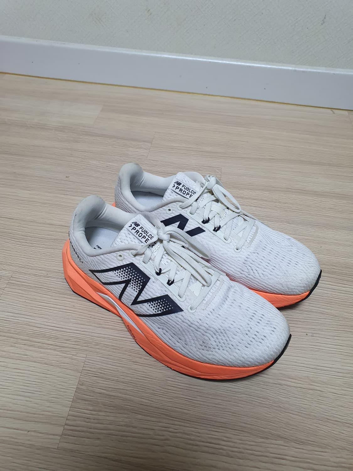 뉴발란스 퓨어셀 프로펠 v5 런닝화 270 상품이미지2