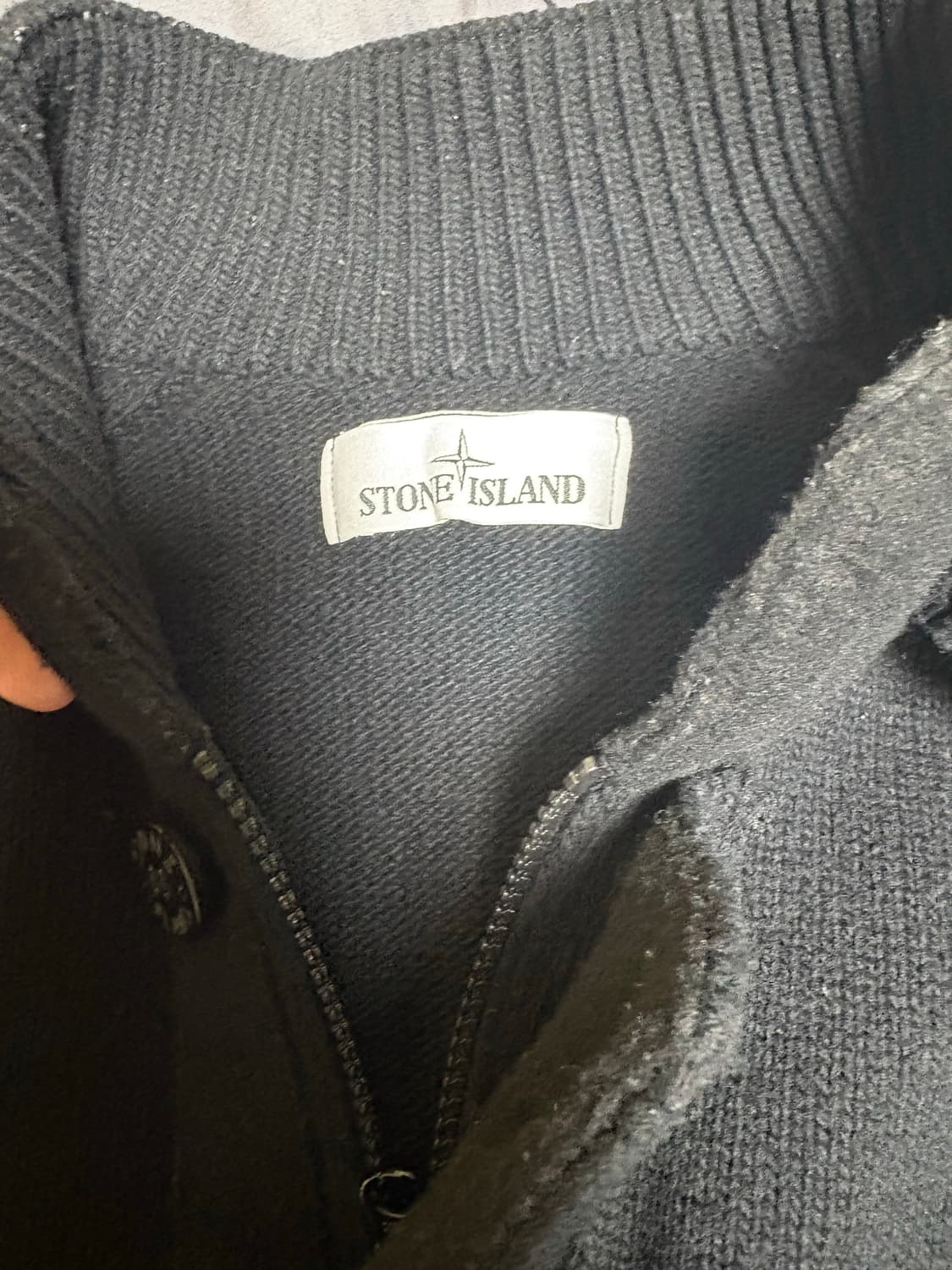 [L]스톤아일랜드 버튼 집업 가디건 상품이미지3