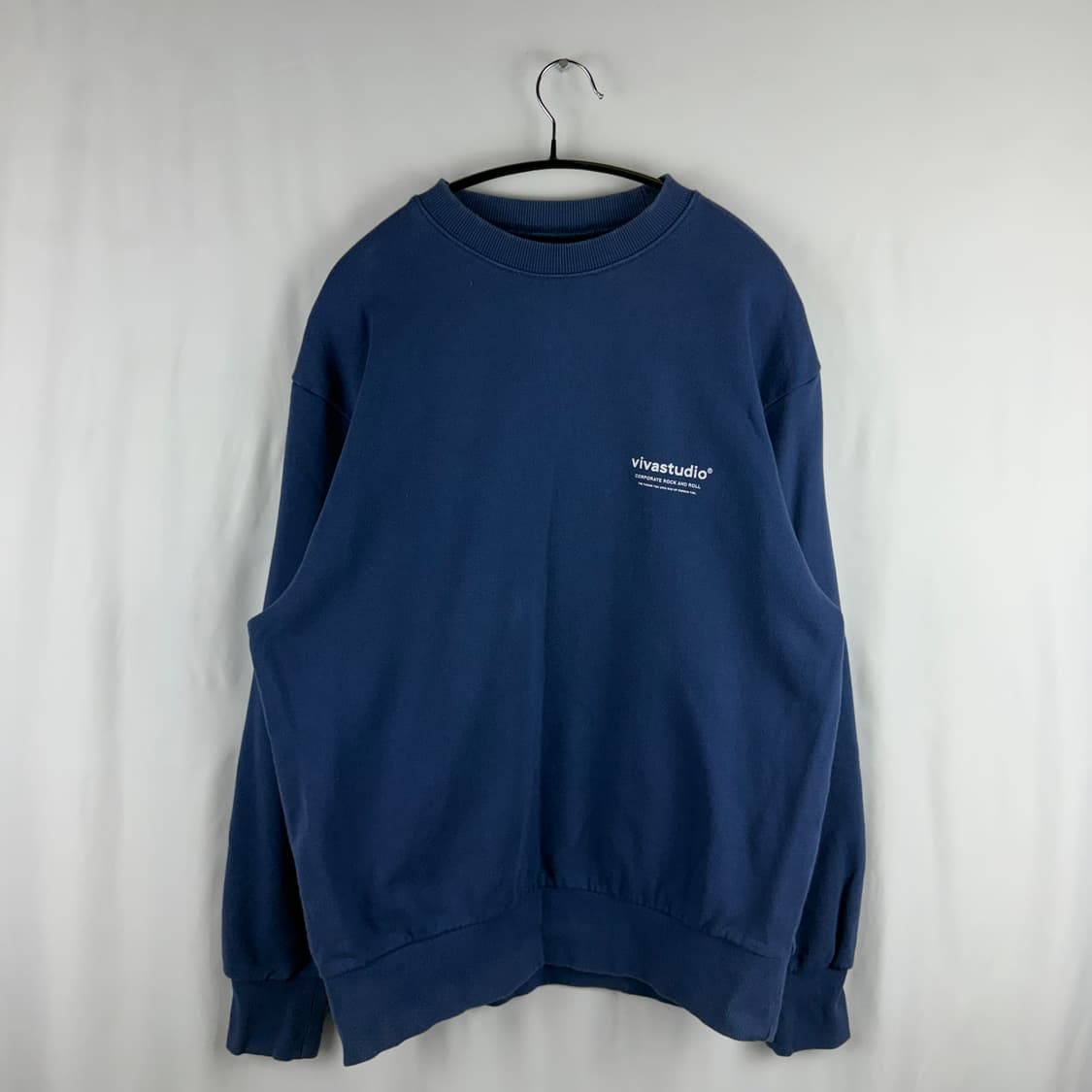 (무료배송)M) 비바스튜디오 맨투맨 블루 상품이미지2