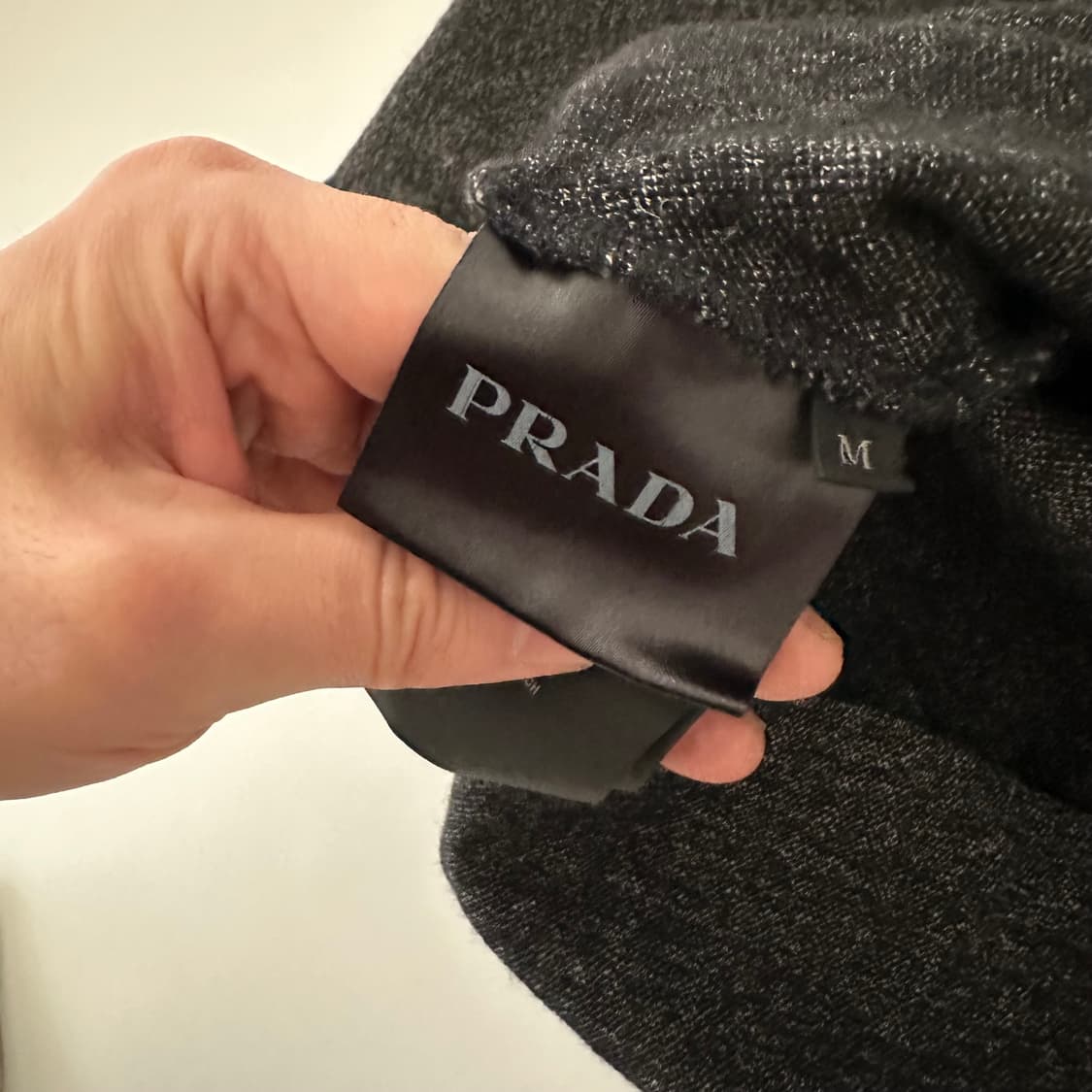 프라다 prada 브이넥 블라우스 상품이미지6