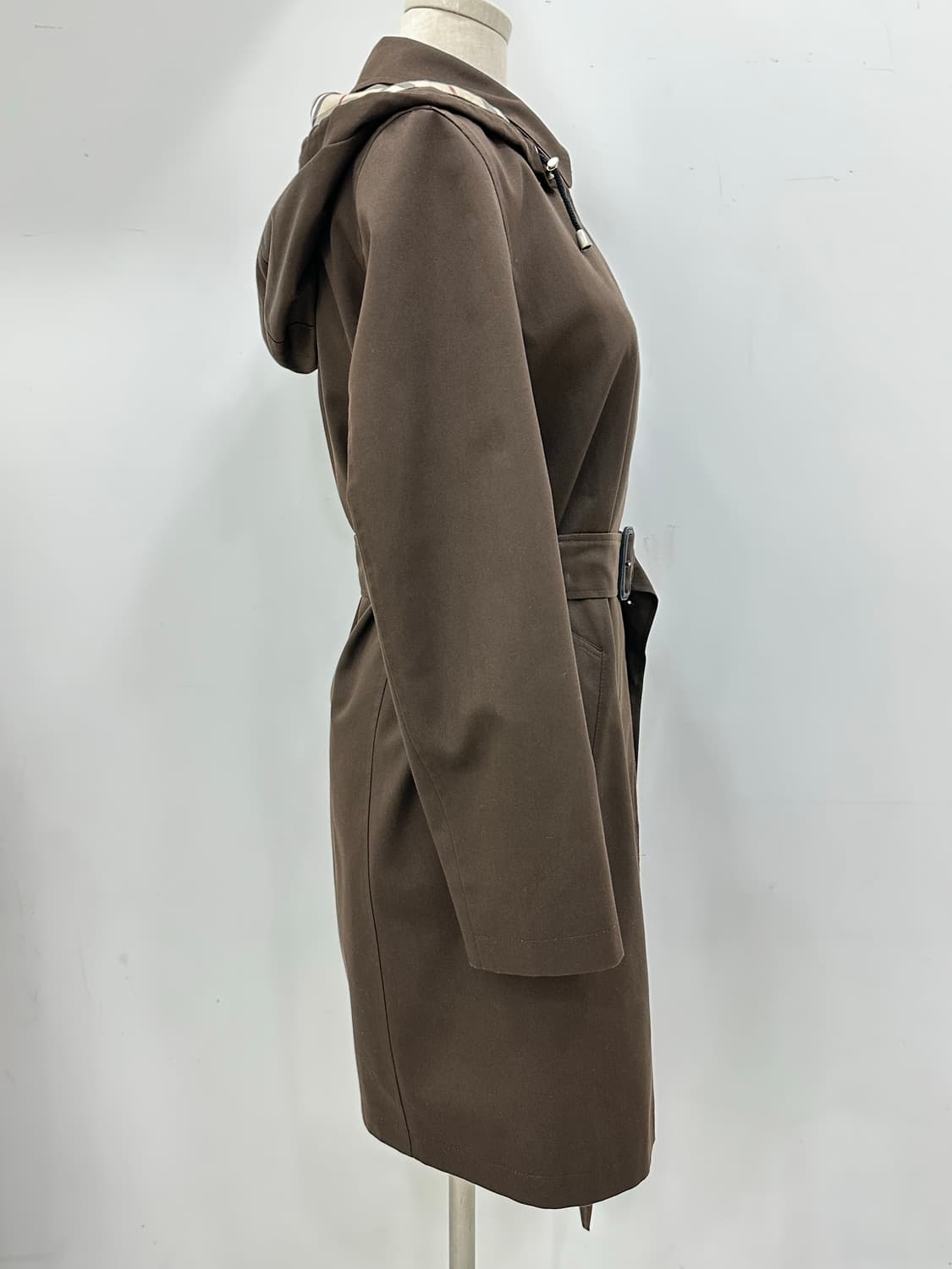 버버리 벨티드 트렌치코트 상품이미지2