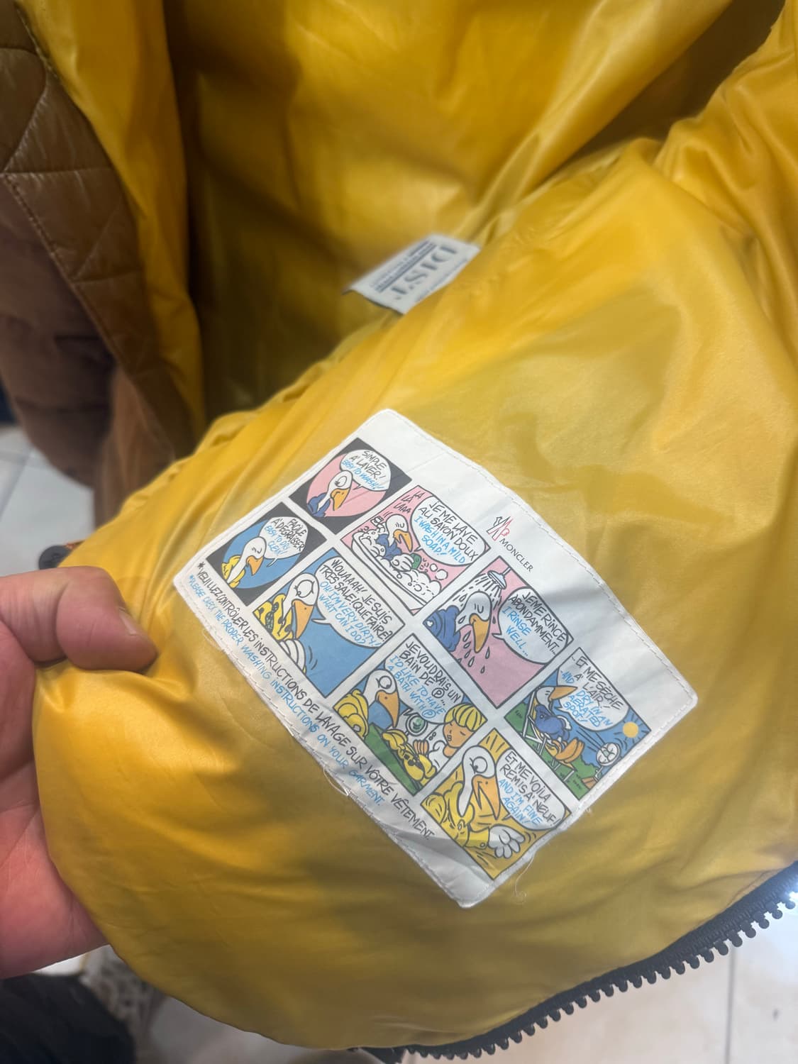 1/95 정품 몽클레어 RIVAS 패딩 팝니다 상품이미지4