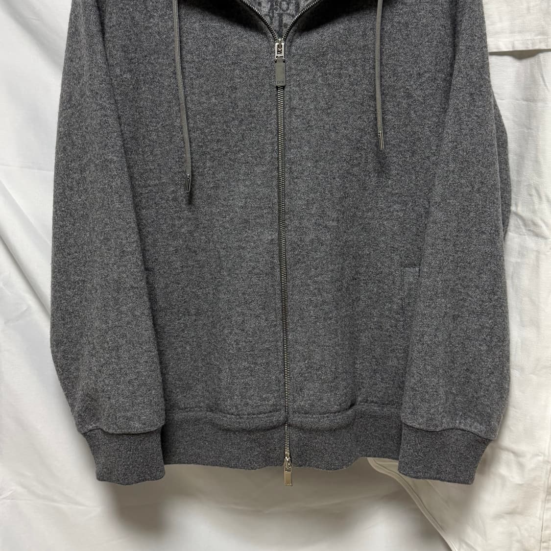 [S+급/XL] 디올 오블리크 캐시미어 후드집업 그레이 상품이미지3