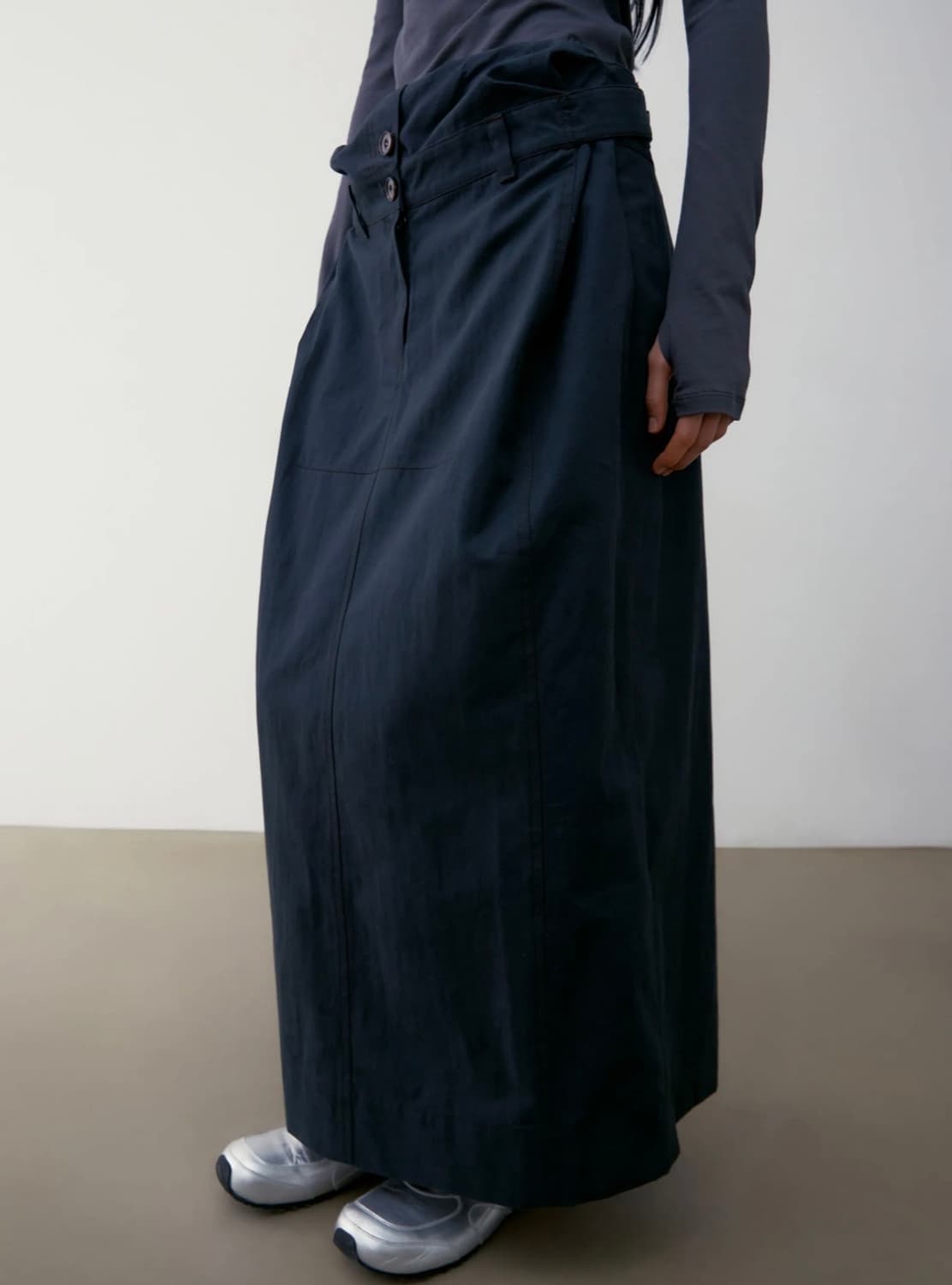 로우클래식 sleeve hole t-shirt_차콜_S사이즈 상품이미지3